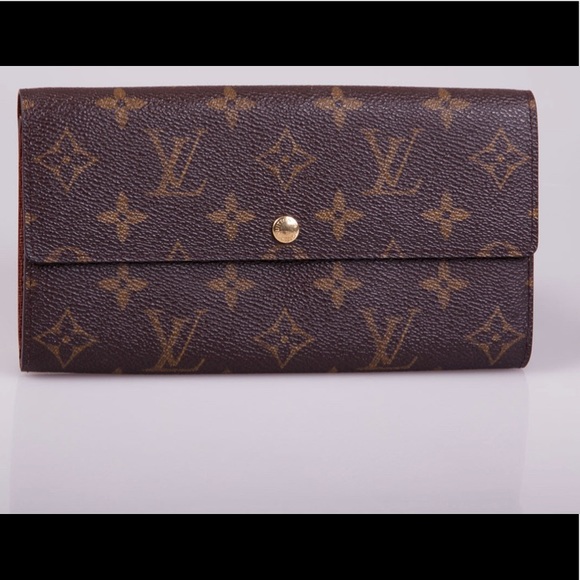 Louie Vuitton Sarah Wallet - Picture 2 of 5
